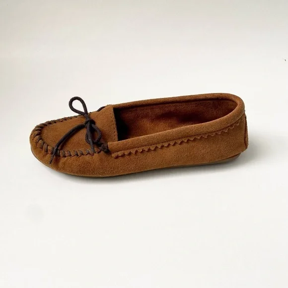 Minnetonka Moccasin Genuine Suede Leather, Size 7 - Picture 9 of 10